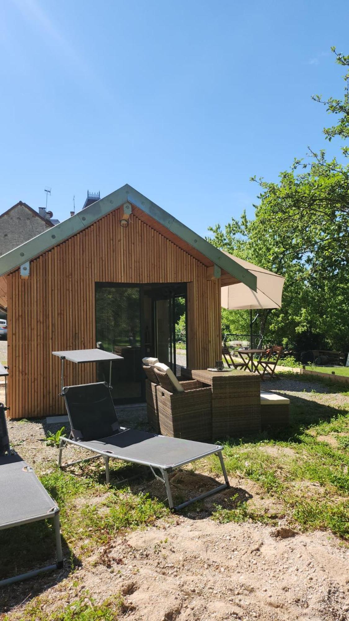 Lodge Du Chateau De Feschaux Villeneuve-sous-Pymont Exteriér fotografie