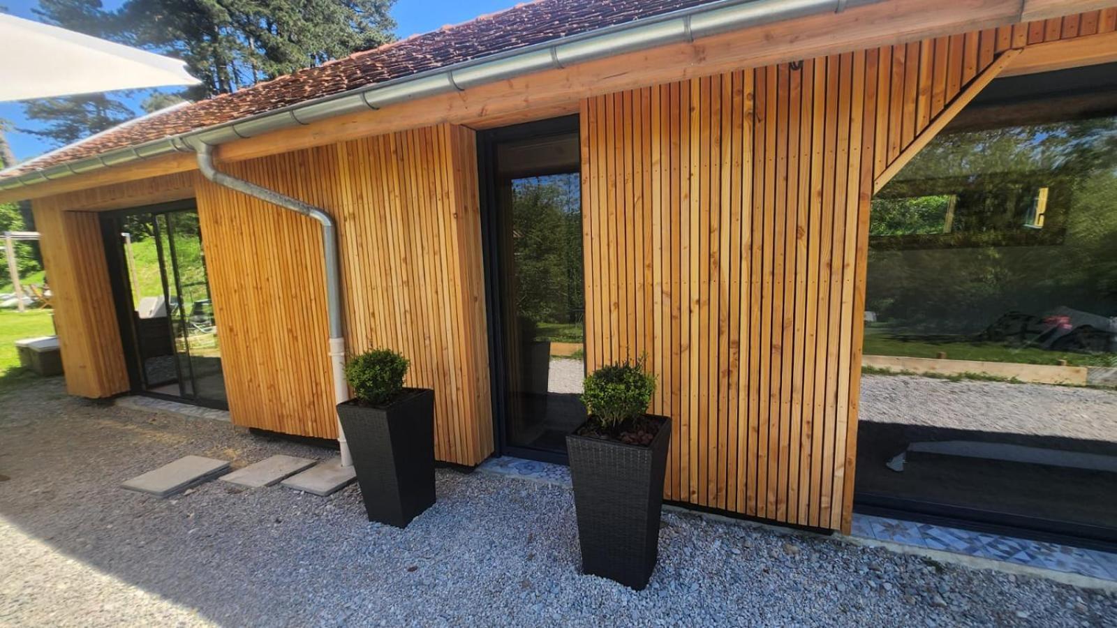 Lodge Du Chateau De Feschaux Villeneuve-sous-Pymont Exteriér fotografie