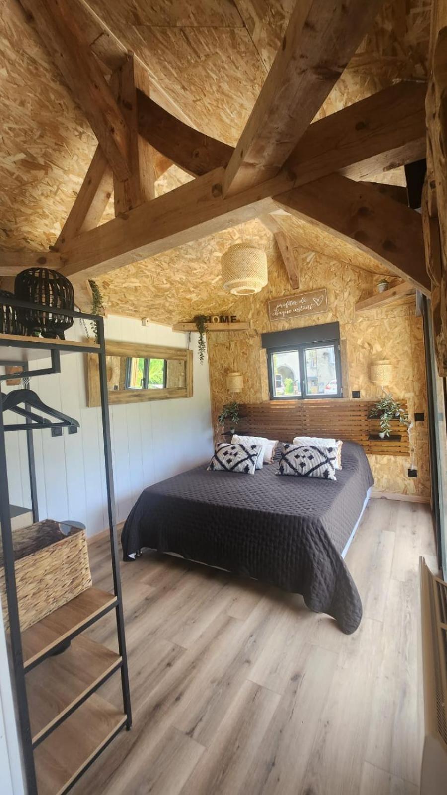 Lodge Du Chateau De Feschaux Villeneuve-sous-Pymont Exteriér fotografie