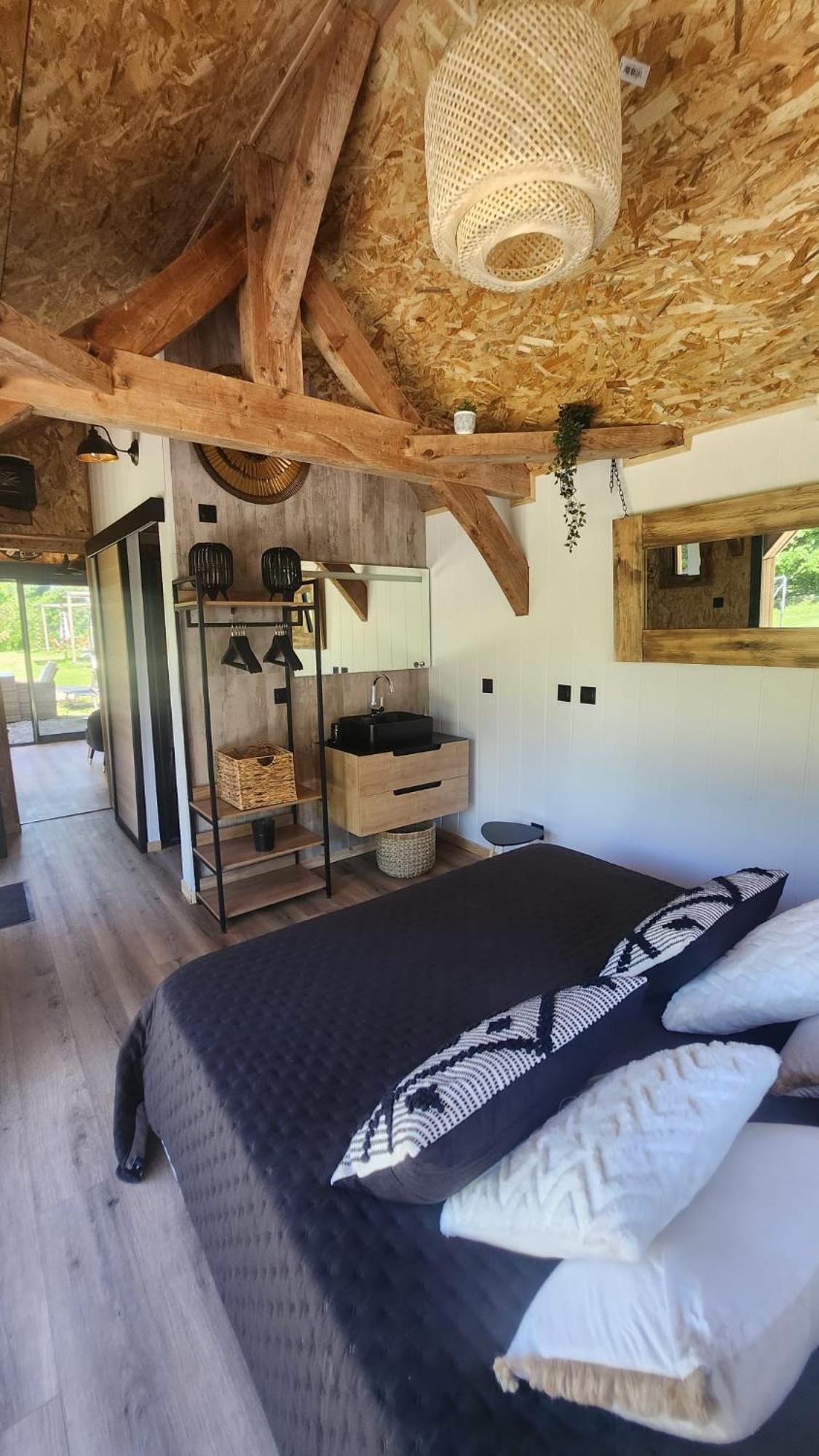 Lodge Du Chateau De Feschaux Villeneuve-sous-Pymont Exteriér fotografie