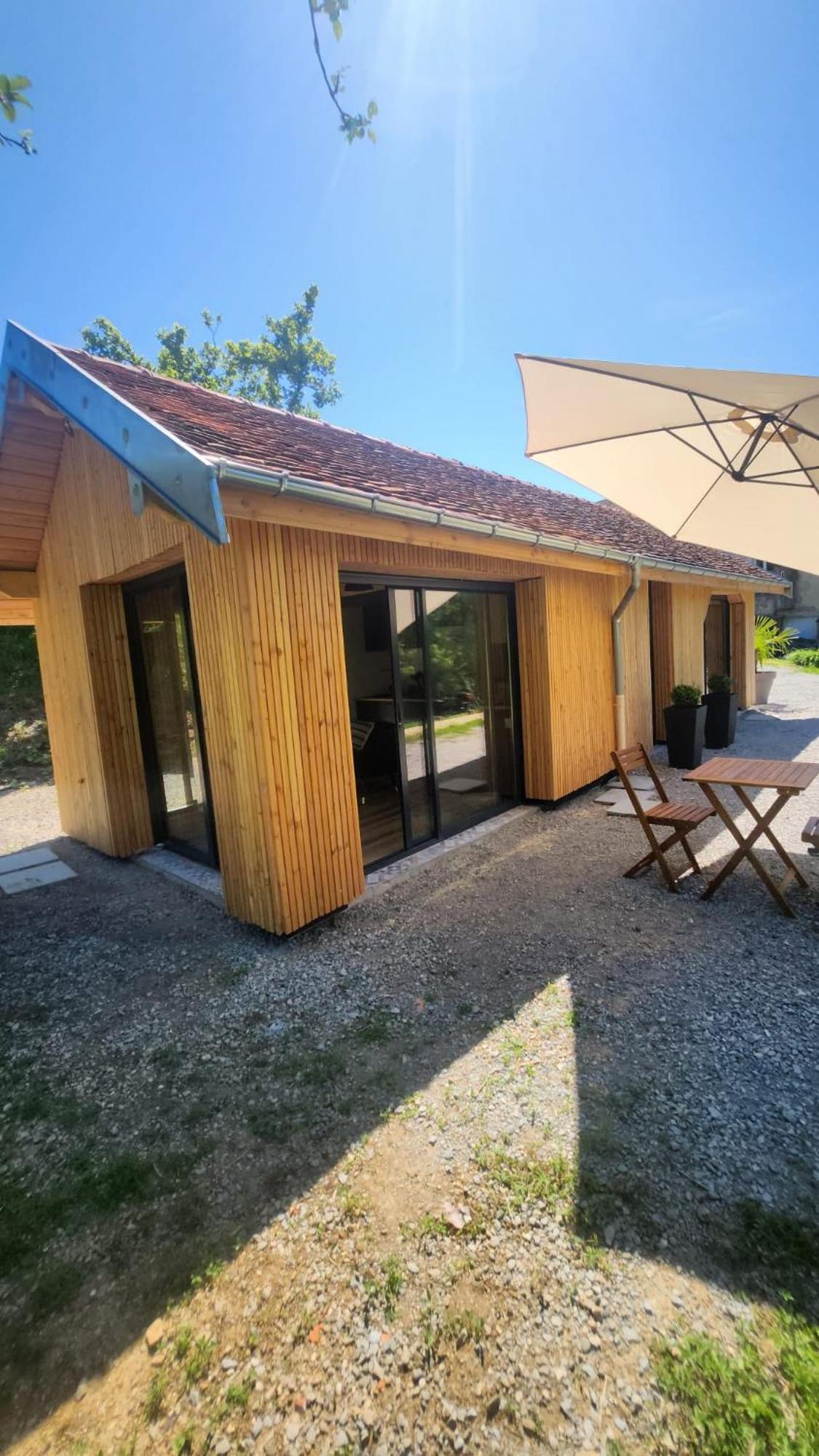 Lodge Du Chateau De Feschaux Villeneuve-sous-Pymont Exteriér fotografie