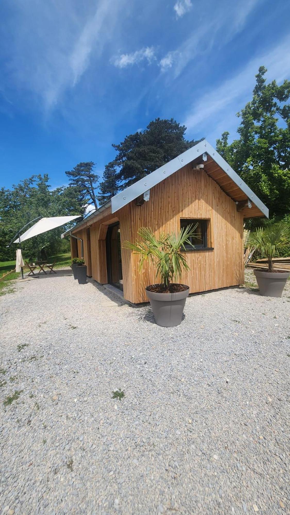 Lodge Du Chateau De Feschaux Villeneuve-sous-Pymont Exteriér fotografie